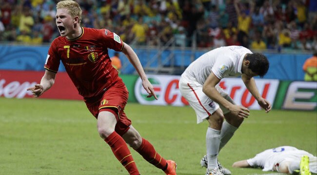 मैच का पहला गोल करने के बाद केविन डि बूएन