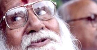 गिरिराज किशोर की फाइल फोटो