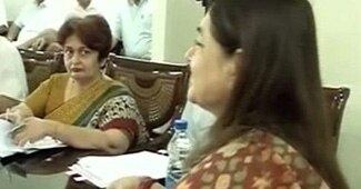 कैबिनेट मंत्री मेनका गांधी