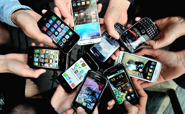 दुनियाभर में स्मार्टफोन का इस्तेमाल बढ़ा