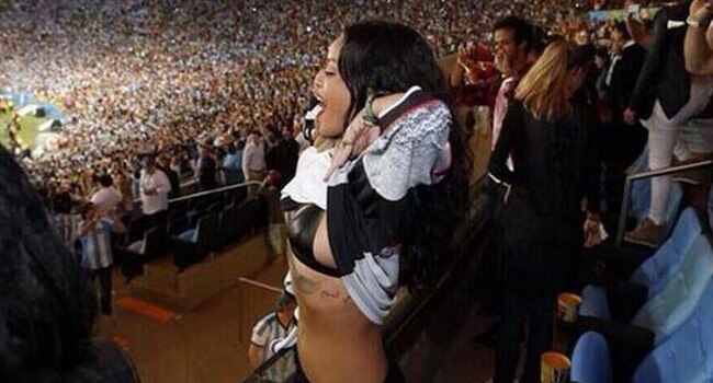 जर्मनी की जीत पर कुछ यूं जश्न मनाया रिहाना ने