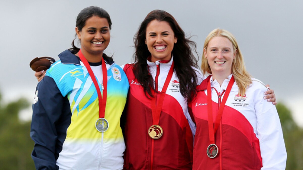 CWG: श्रेयसी सिंह ने जीता सिल्वर, असब और पूनम यादव के नाम रहा ब्रॉन्ज मेडल - shreyasi wins silver in women s double trap - AajTak