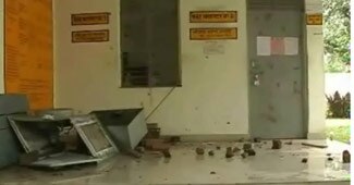 कानपुर में बिजली कटौती को लेकर हंगामा