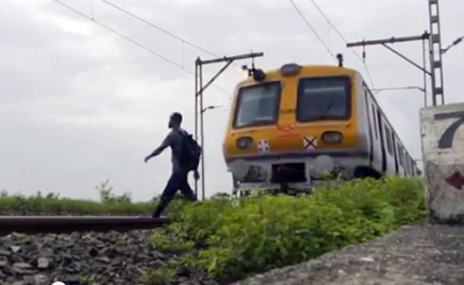 'किक' फिल्‍म के स्‍टंट को कॉपी करता नौजवान