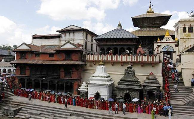 नेपाल स्थित पशुपतिनाथ मंदिर