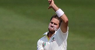 ऑस्ट्रेलियाई तेज गेंदबाज रेयान हैरिस