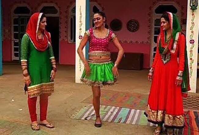 टीवी शो ‘बॉनी इश्‍क दा कलमा’ में शुभप्रीत कौर घुम्‍मन सौजन्‍य: कलर्स