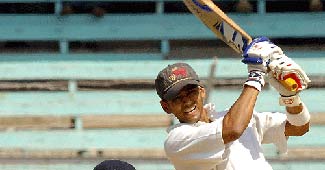 अमोल मजूमदार