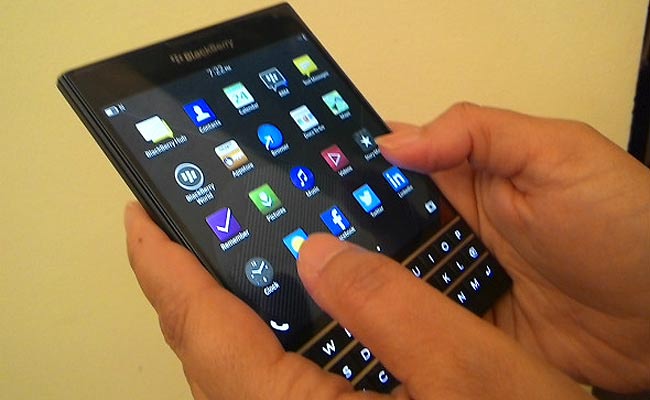 ब्लैकबेरी पासपोर्ट