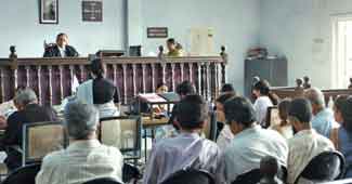 फिल्म 'कोर्ट' का एक सीन