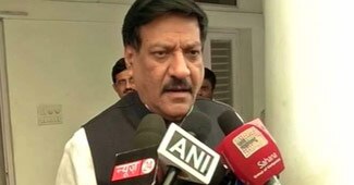 मुख्यमंत्री पृथ्वीराज चव्हाण