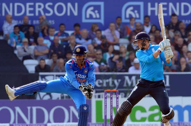 जोए रूट ने जड़ा शतक