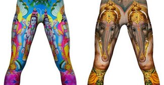 हिंदू संगठन कर रहे हैं विरोध