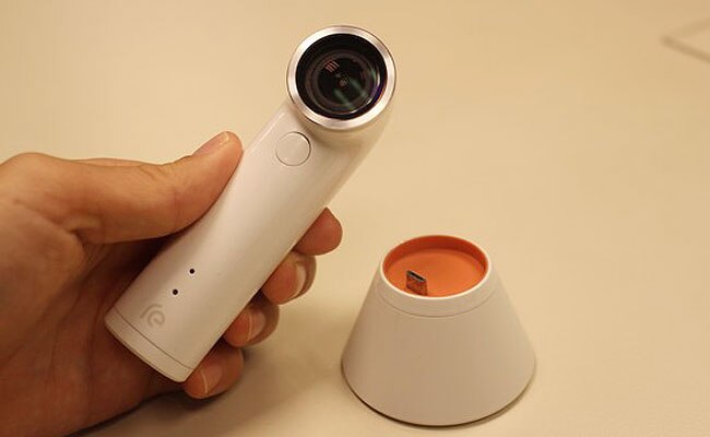 HTC का वाटरप्रूफ सेल्फी कैमरा