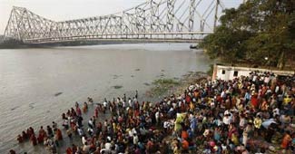 कोलकाता सबसे प्रदूषित महानगर