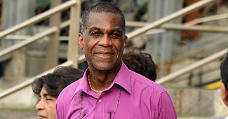 माइकल होल्डिंग