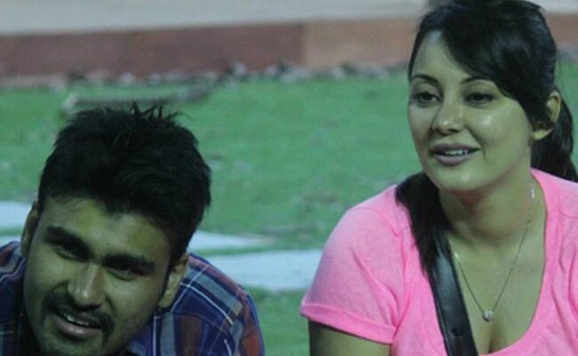 मिनीषा लांबा और आर्य बब्बर