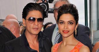 शाहरुख खान और दीपिका पादुकोण की फाइल फोटो