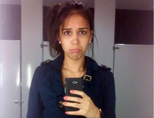 ट्विटर पर शेयर एक सिक सेल्‍फी