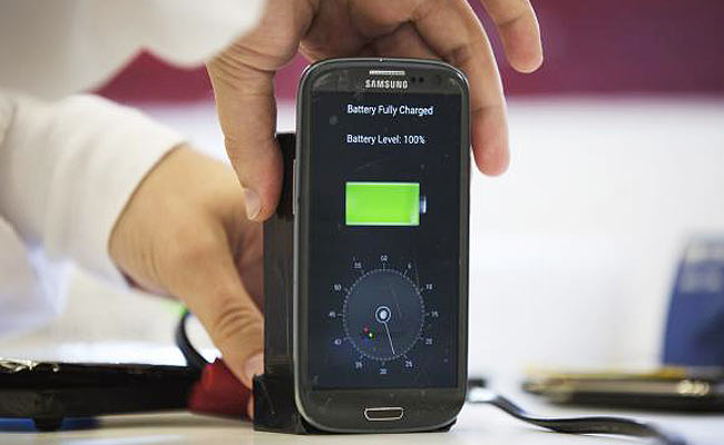 बैटरी चार्जर