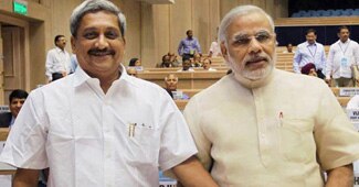 मनोहर पर्रिकर और नरेंद्र मोदी