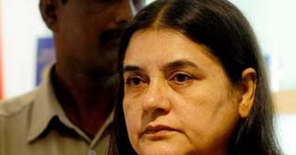 मेनका गांधी