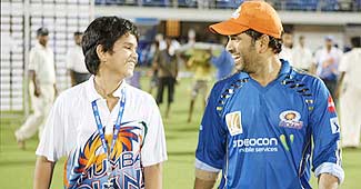 सचिन के साथ अर्जुन तेंदुलकर