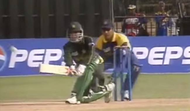 क्रिकेट इतिहास का सबसे छोटा छक्का