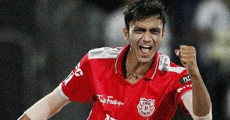 अक्षर पटेल