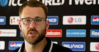 डेनियल विटोरी