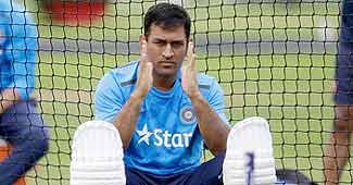 टीम इंडिया के कप्तान महेंद्र सिंह धोनी