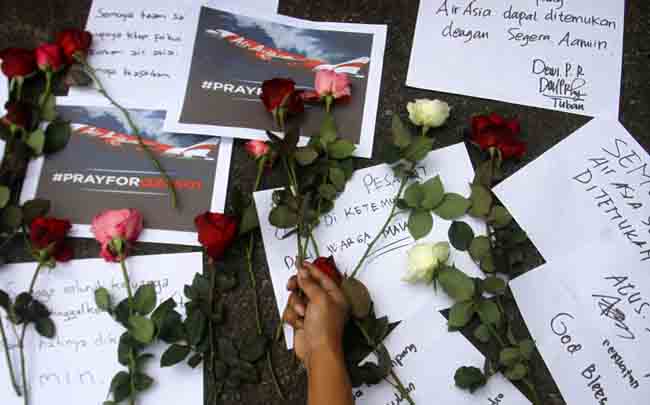 plane crash indonesia