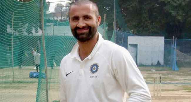 जम्मू व कश्मीर के कप्तान परवेज रसूल