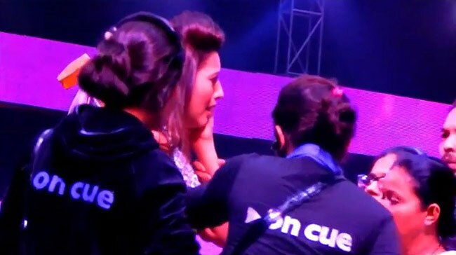 gauahar khan slapped