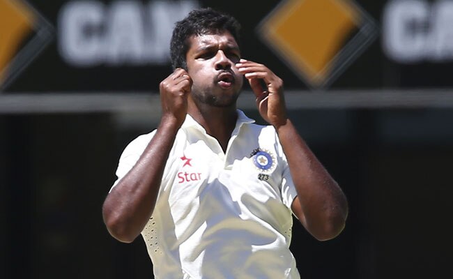 वरुण एरोन