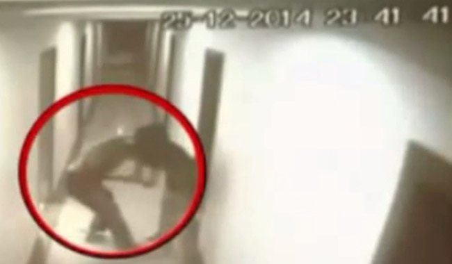 महिला टेबल टेनिस खिलाड़ी और कोच की हाथापाई CCTV कैमरे में कैद