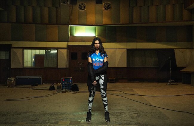 दीपिका पादुकोण