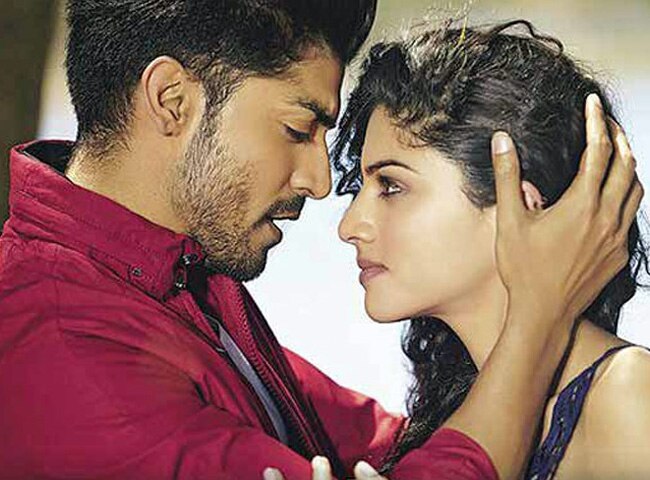 फिल्म 'खामोशि‍यां' के एक सीन में गुरमीत चौधरी