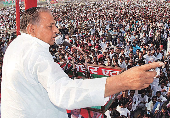 लोकसभा चुनाव के दौरान मुलायम सिंह यादव