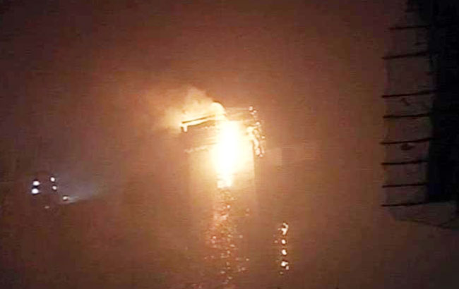 fire in underconstruction building in mumbai