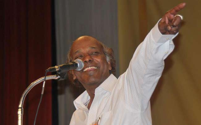 Rahat Indori