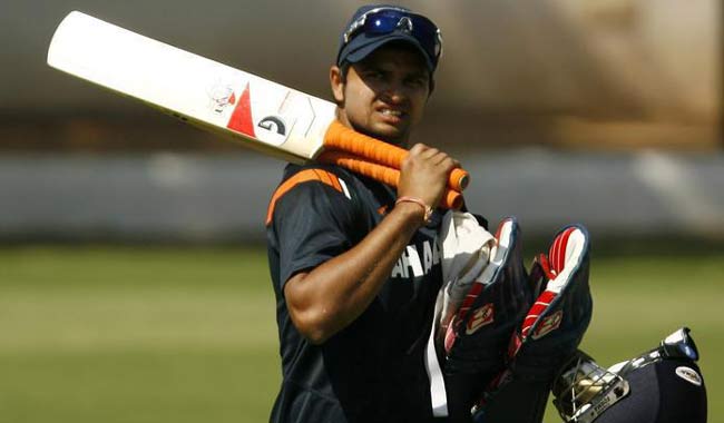 मिडिल ऑर्डर बल्लेबाज सुरेश रैना