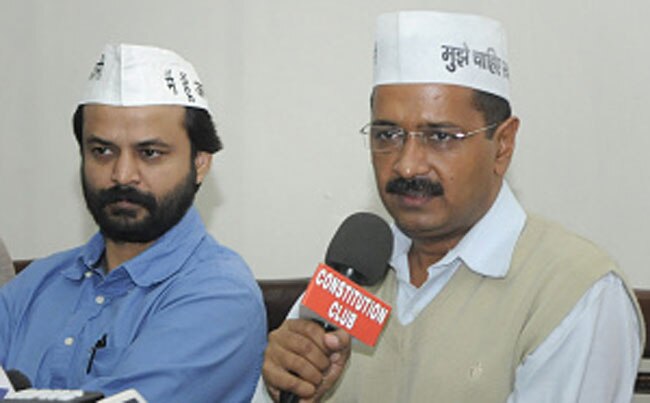 आशीष खेतान और अरविंद केजरीवाल