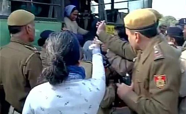 Police detained Protesters