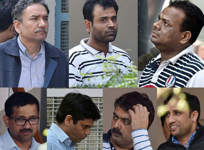 इस मामले में अब तक 14 लोग गिरफ्तार हो चुके हैं