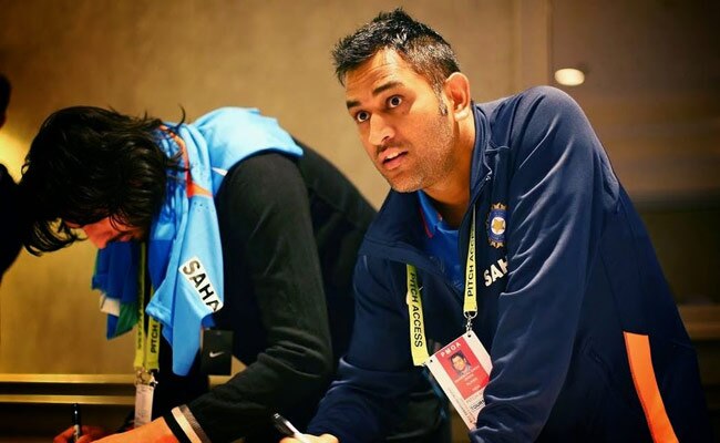 ईशांत शर्मा और धोनी