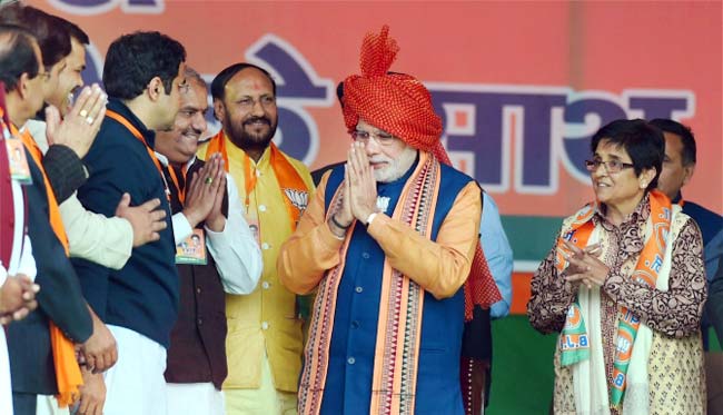 नरेंद्र मोदी और किरण बेदी