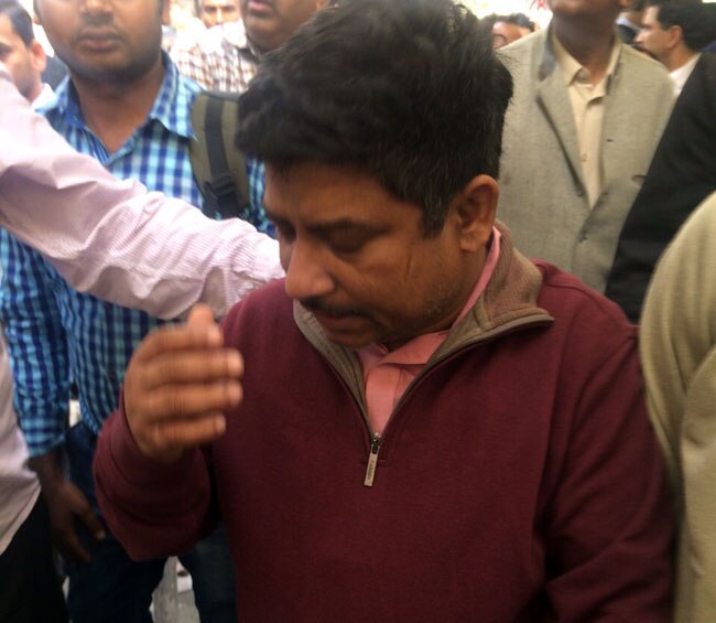 जासूसी मामले में गिरफ्तार