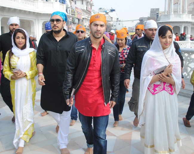 वरुण धवन, यामी गौतम और अन्य