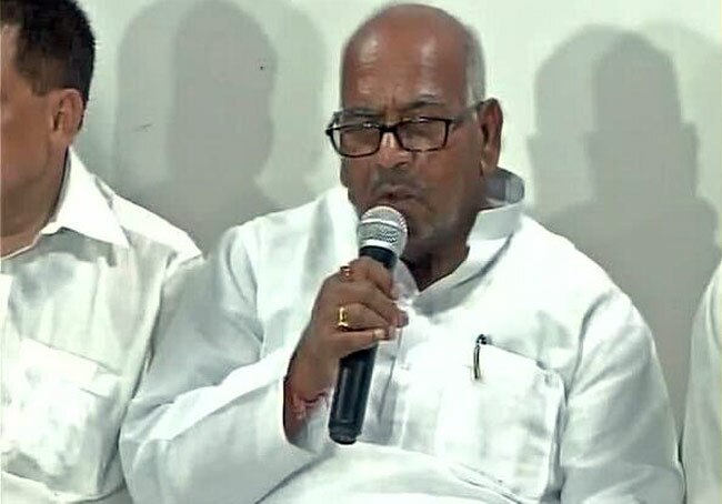 Vashisht Narayan   Singh